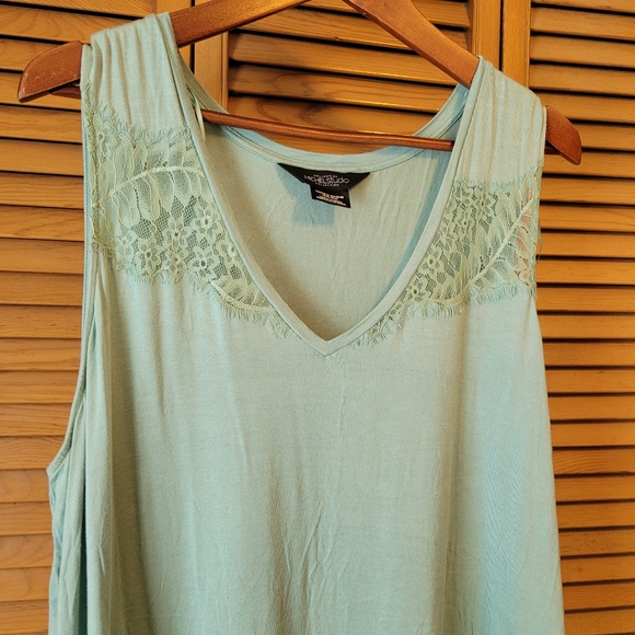 Michel Studio Collection Teal Flowy and Lace Cami - Picture 5 of 5